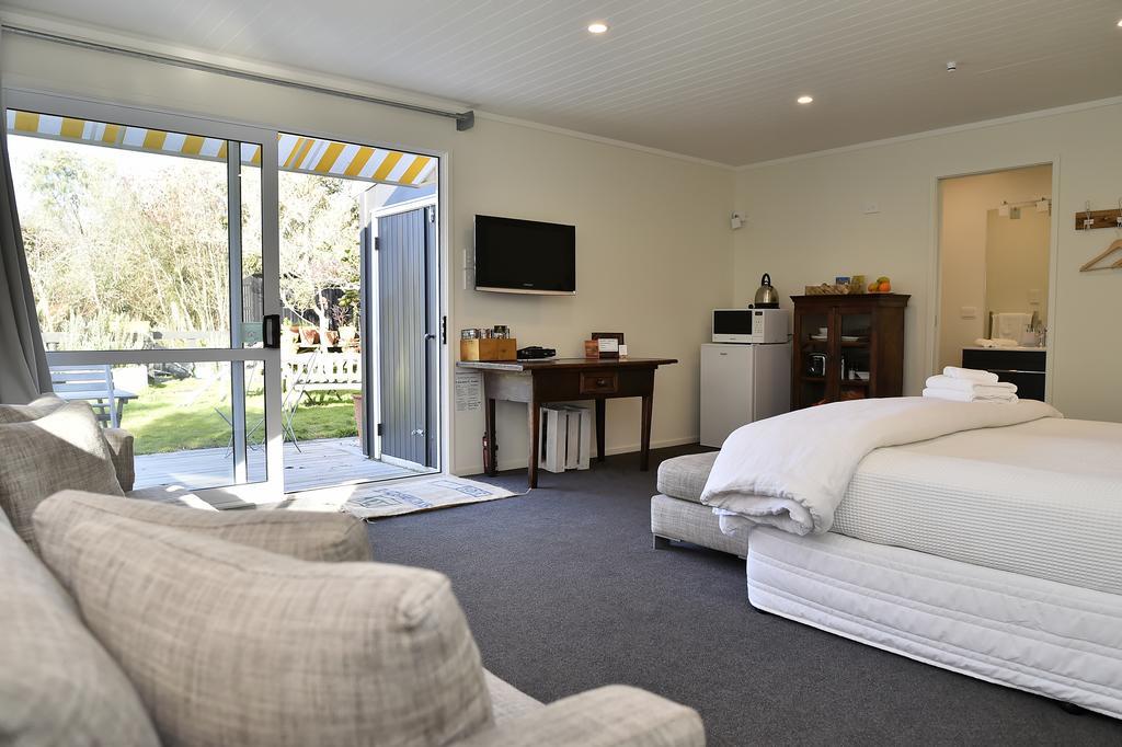 Tongariro Adventures Bed & Breakfast Kuratau Luaran gambar