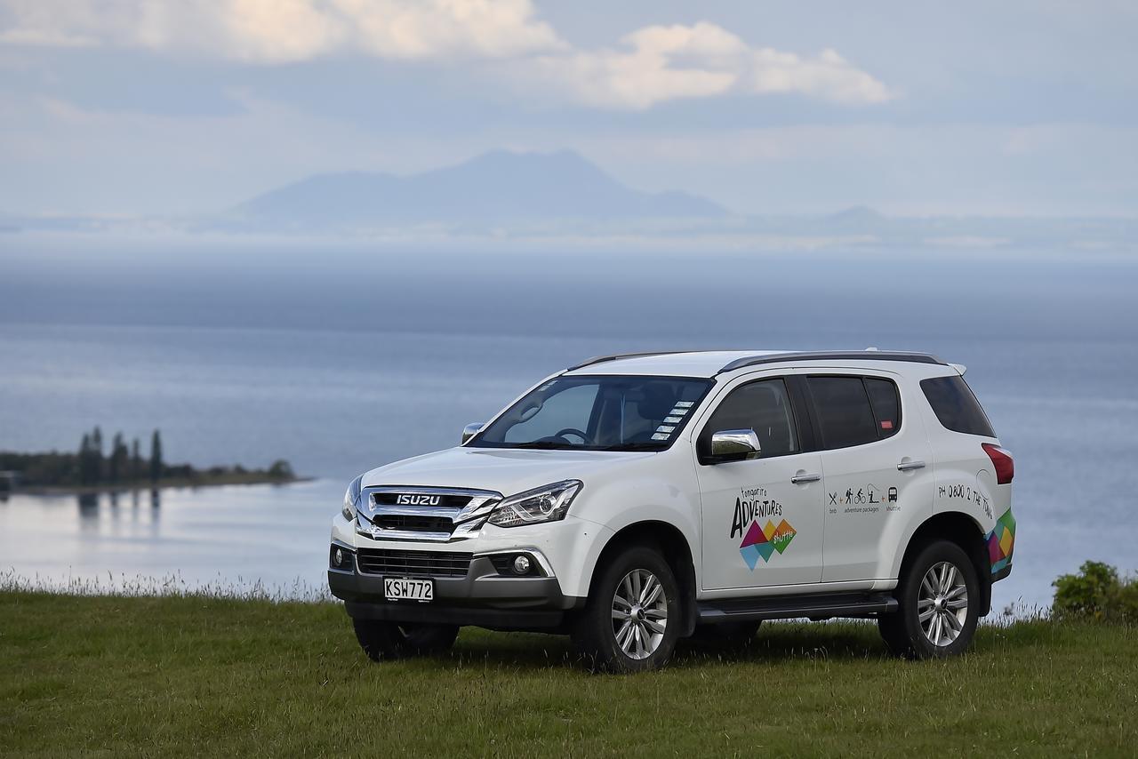 Tongariro Adventures Bed & Breakfast Kuratau Luaran gambar