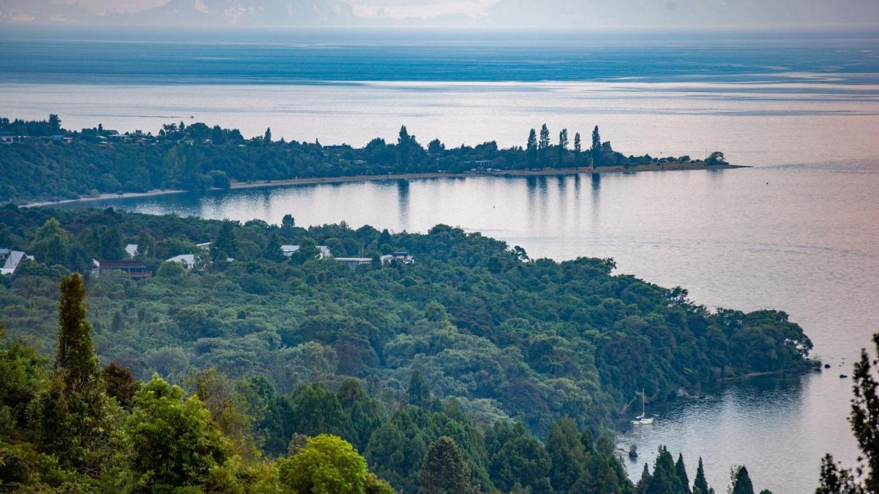 Tongariro Adventures Bed & Breakfast Kuratau Luaran gambar